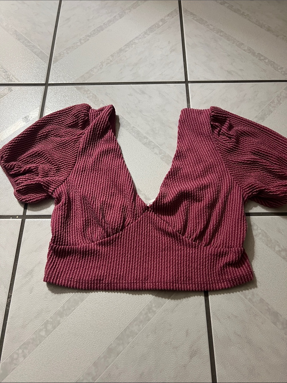 Altar'd State Ribbed Deep V Crop Top in Berry Pink